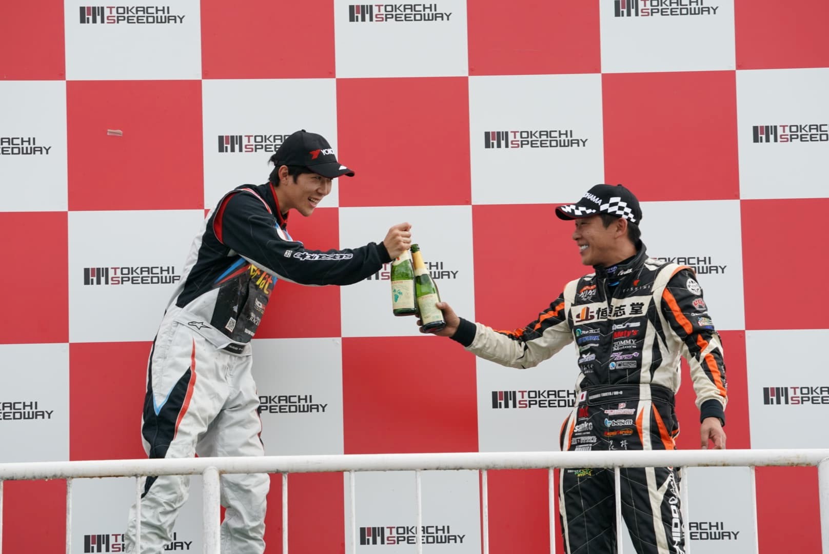 2019 HOKKAIDO Clubman Cup Race Rd.1 VITA-01 RACE REPORT | 恒志堂 